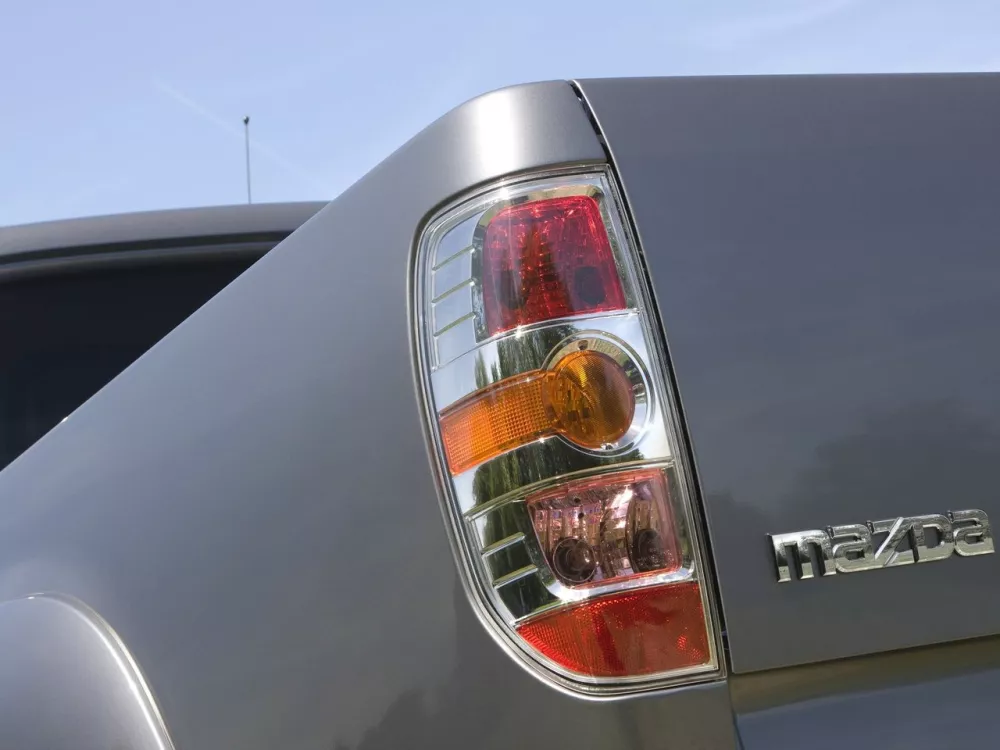 Автомобиль Mazda BT-50 I Рестайлинг Пикап Двойная кабина
