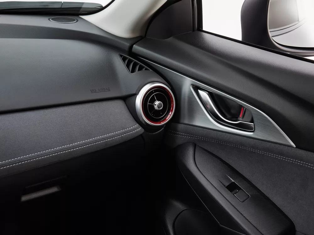 Автомобиль Mazda CX-3 I Рестайлинг Внедорожник (5 дверей)