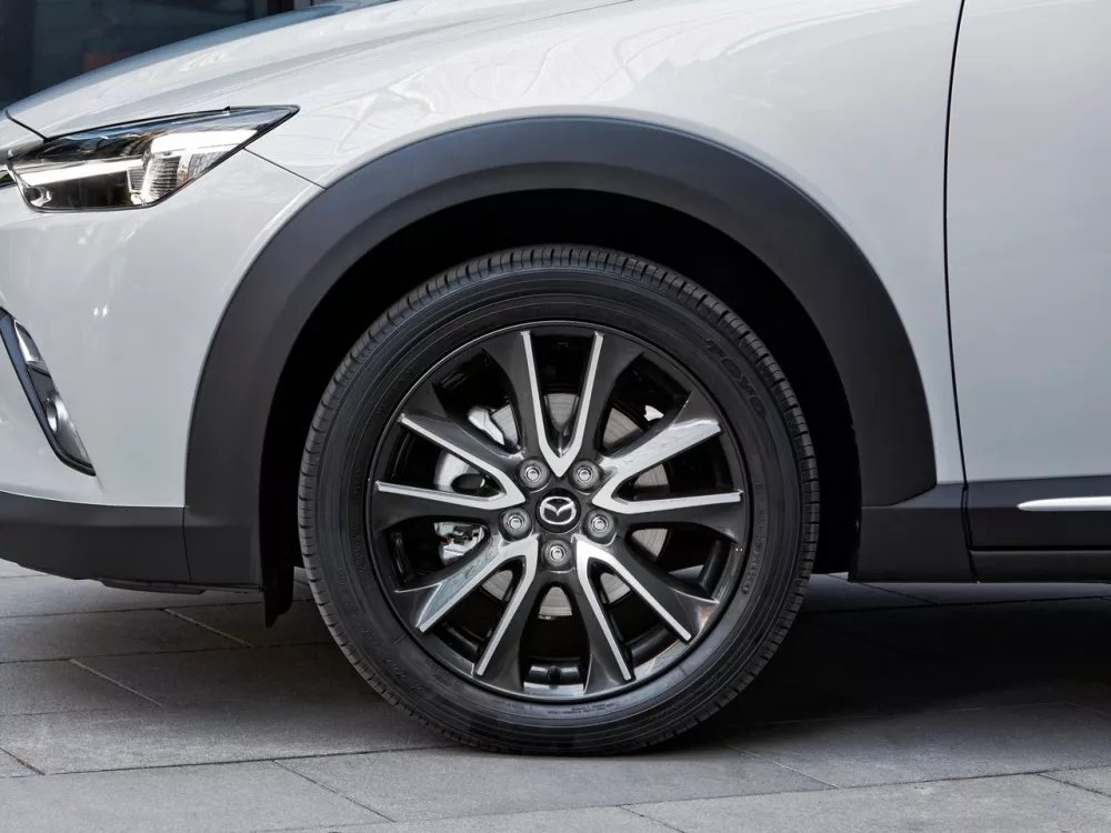Автомобиль Mazda CX-3 I Внедорожник (5 дверей)