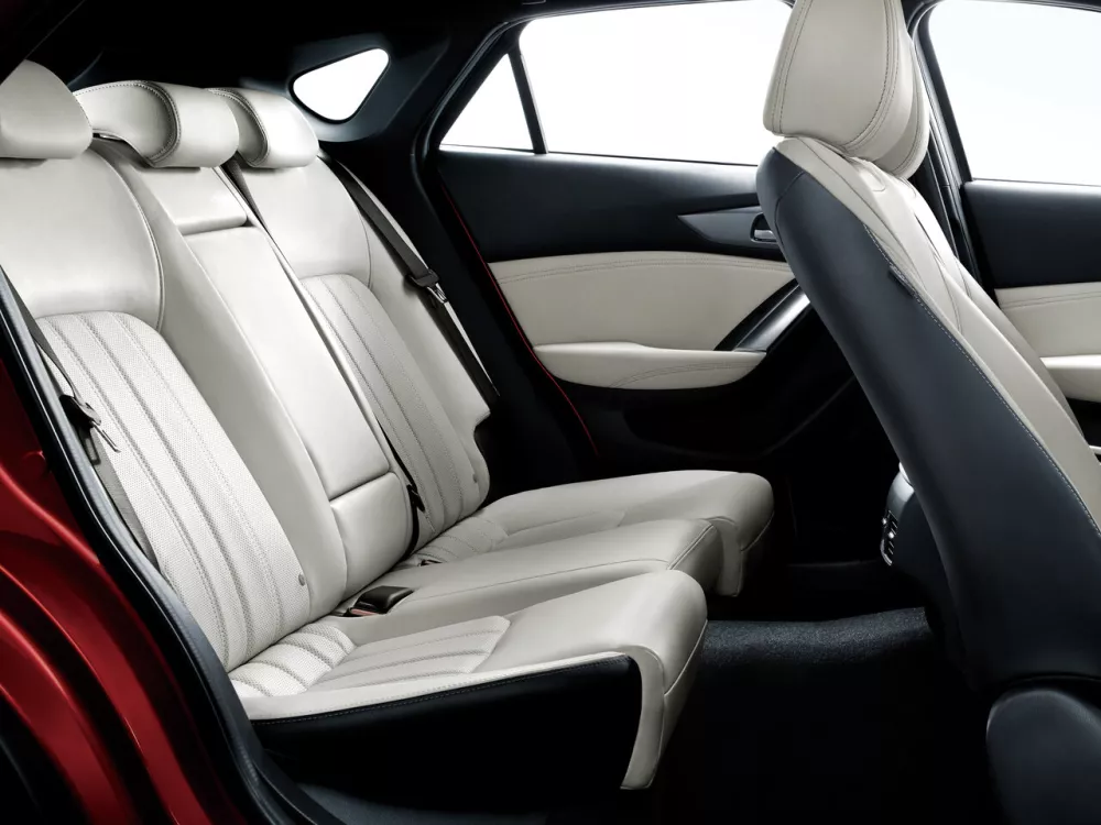 Автомобиль Mazda CX-4 I Внедорожник (5 дверей)