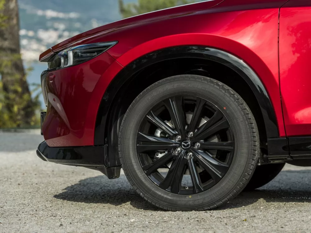 Автомобиль Mazda CX-5 II Рестайлинг Внедорожник (5 дверей)