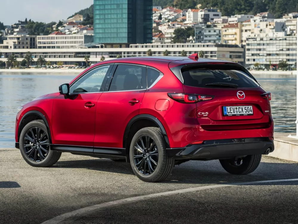Автомобиль Mazda CX-5 II Рестайлинг Внедорожник (5 дверей)