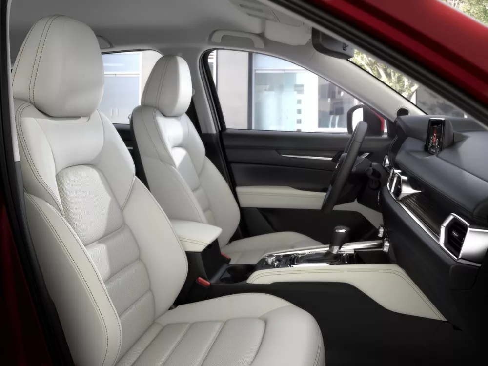 Автомобиль Mazda CX-5 II Внедорожник (5 дверей)