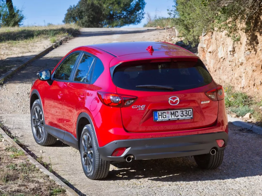 Автомобиль Mazda CX-5 I Рестайлинг Внедорожник (5 дверей)
