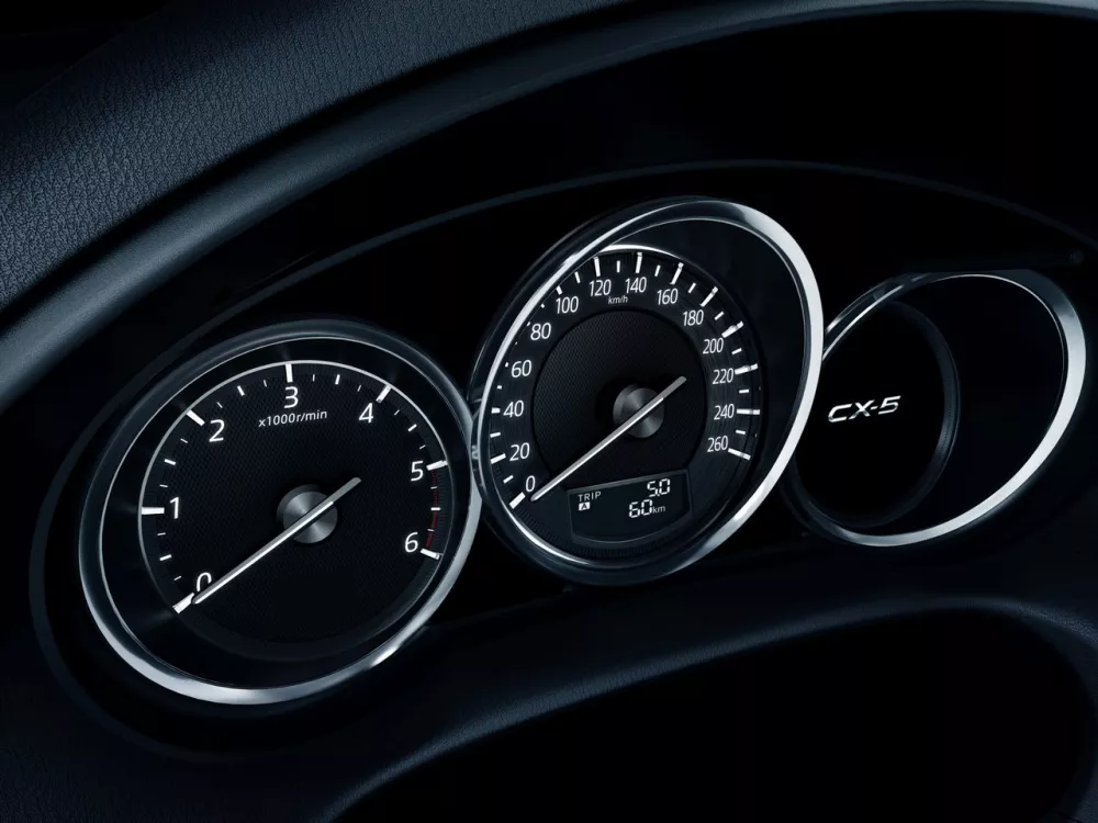 Автомобиль Mazda CX-5 I Рестайлинг Внедорожник (5 дверей)