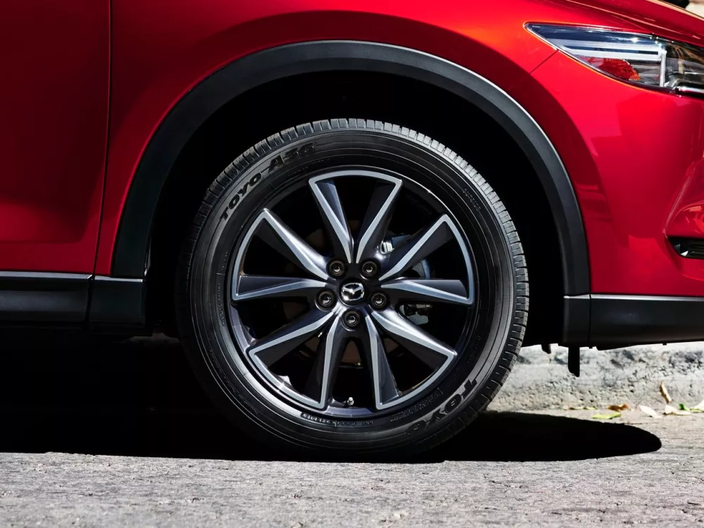 Автомобиль Mazda CX-5 II Внедорожник (5 дверей)