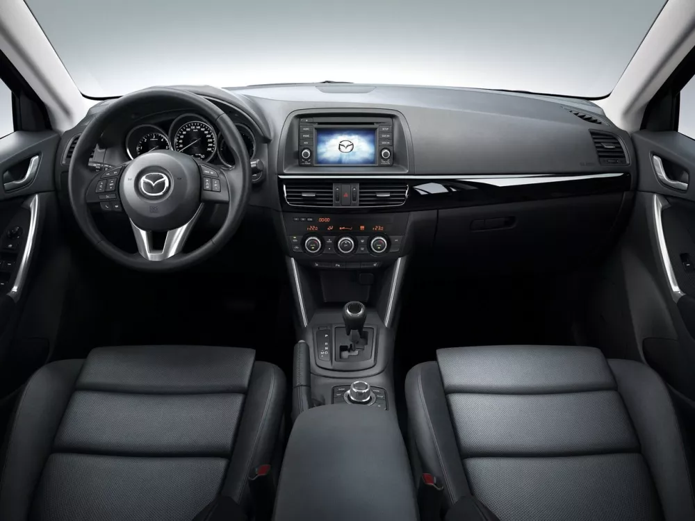 Автомобиль Mazda CX-5 I Внедорожник (5 дверей)