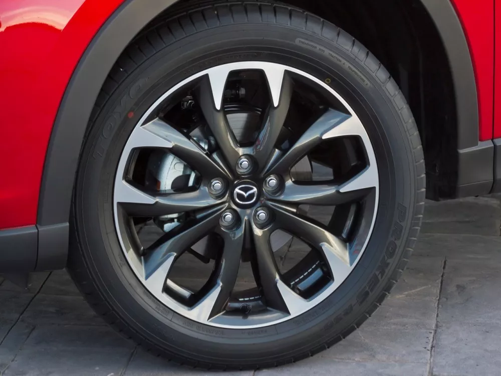 Автомобиль Mazda CX-5 I Рестайлинг Внедорожник (5 дверей)