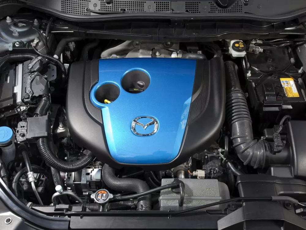 Автомобиль Mazda CX-5 I Внедорожник (5 дверей)