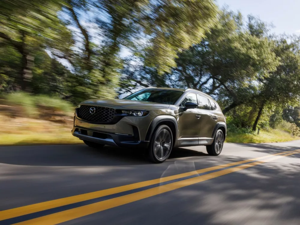 Автомобиль Mazda CX-50 Внедорожник (5 дверей)