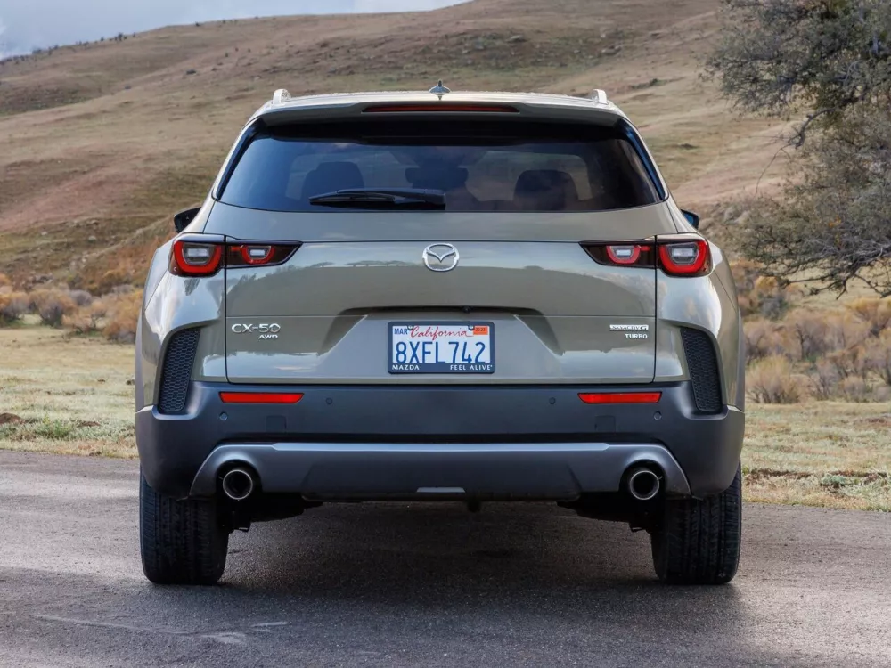 Автомобиль Mazda CX-50 Внедорожник (5 дверей)