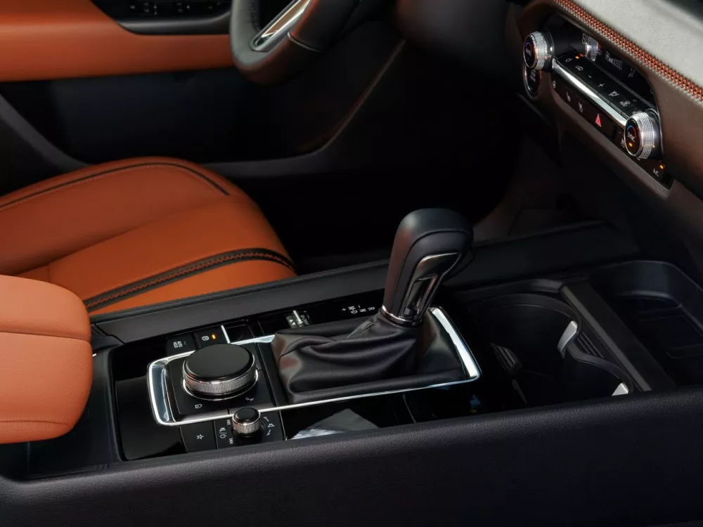 Автомобиль Mazda CX-50 Внедорожник (5 дверей)