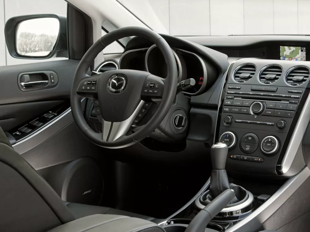 Автомобиль Mazda CX-7 I Рестайлинг Внедорожник (5 дверей)