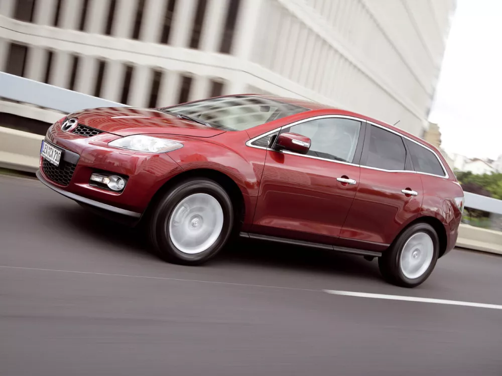 Автомобиль Mazda CX-7 I Внедорожник (5 дверей)