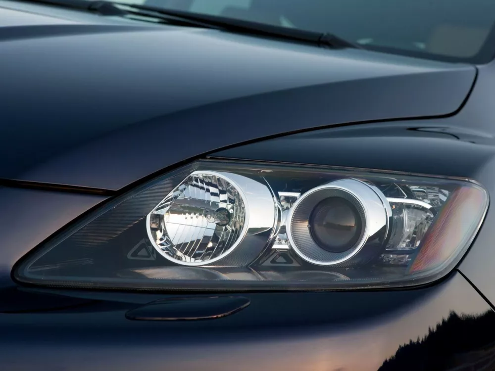 Автомобиль Mazda CX-7 I Рестайлинг Внедорожник (5 дверей)