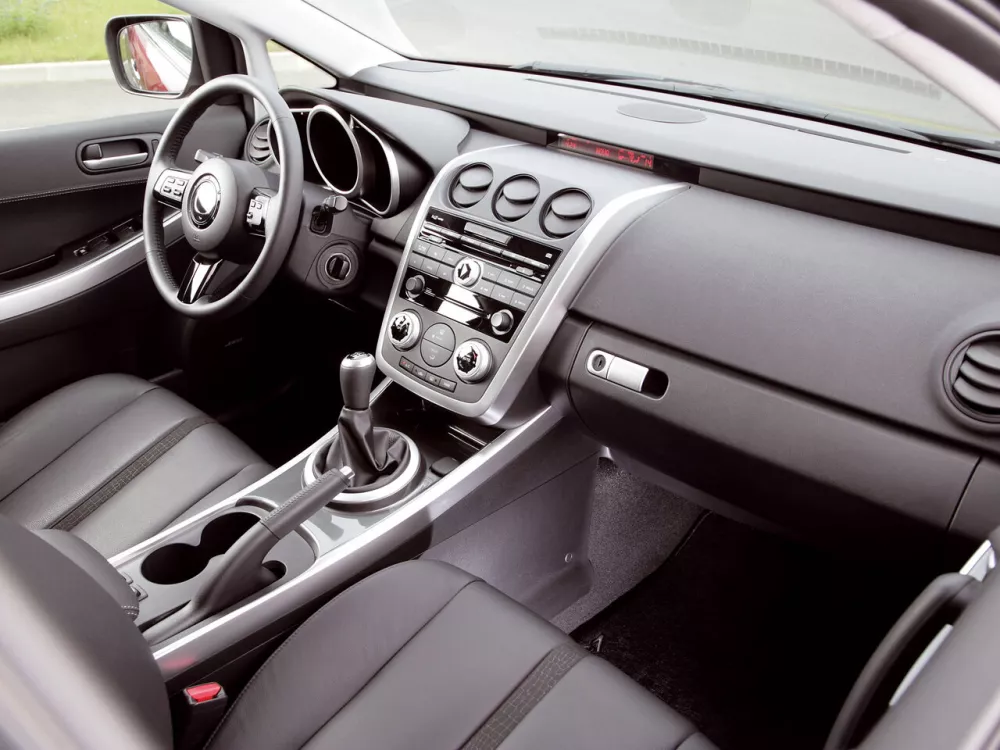 Автомобиль Mazda CX-7 I Внедорожник (5 дверей)