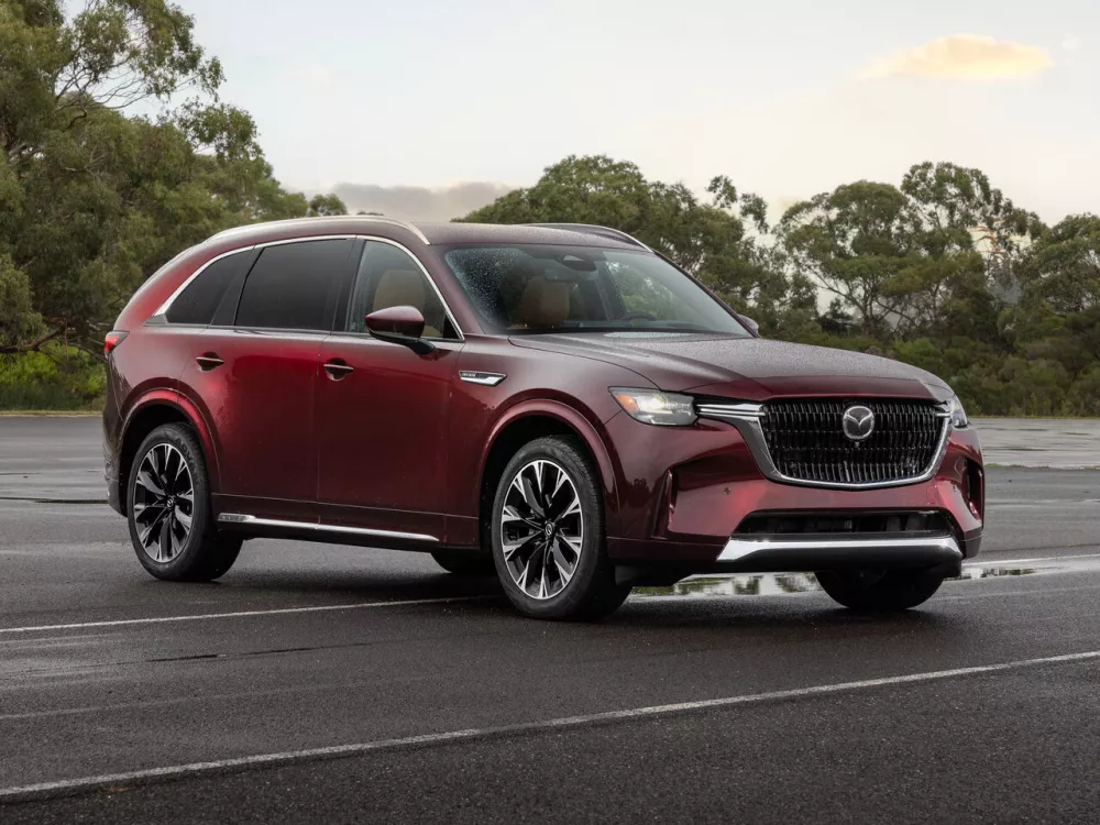 Автомобиль Mazda CX-90 Внедорожник (5 дверей)