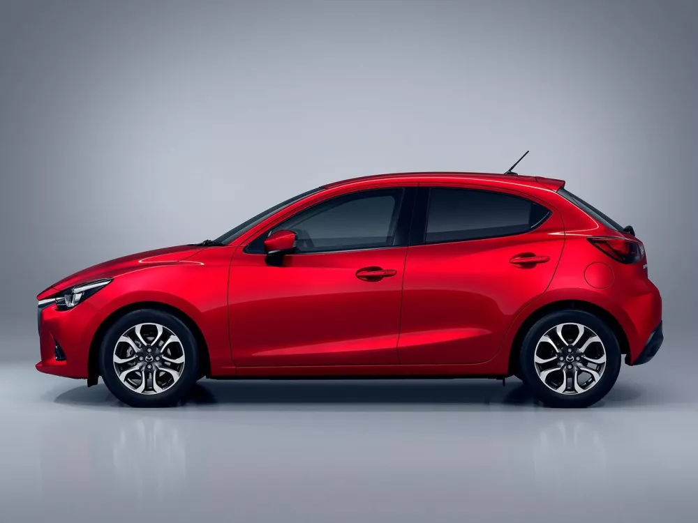 Автомобиль Mazda Demio IV (DJ) Хэтчбек (5 дверей)