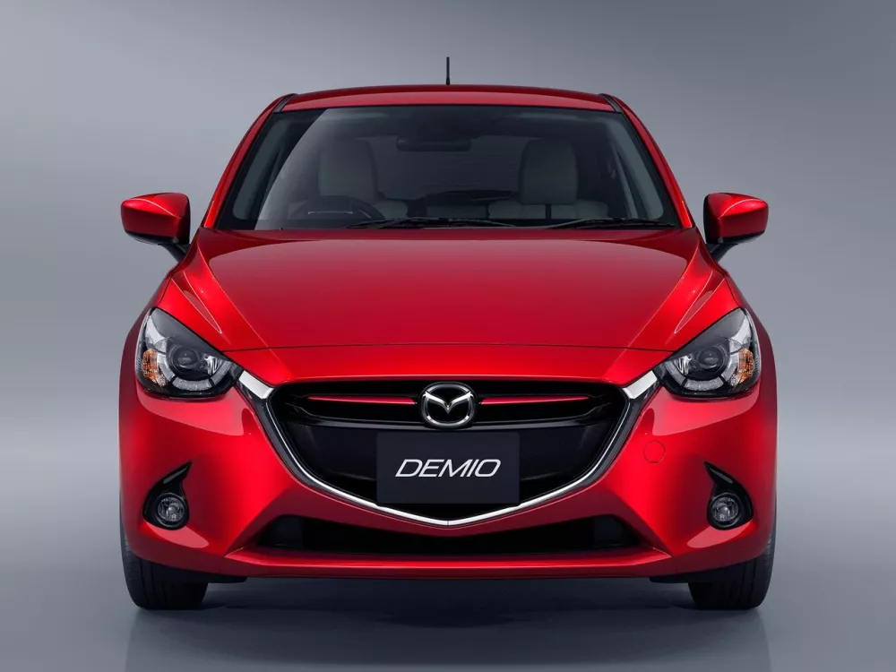 Автомобиль Mazda Demio IV (DJ) Хэтчбек (5 дверей)