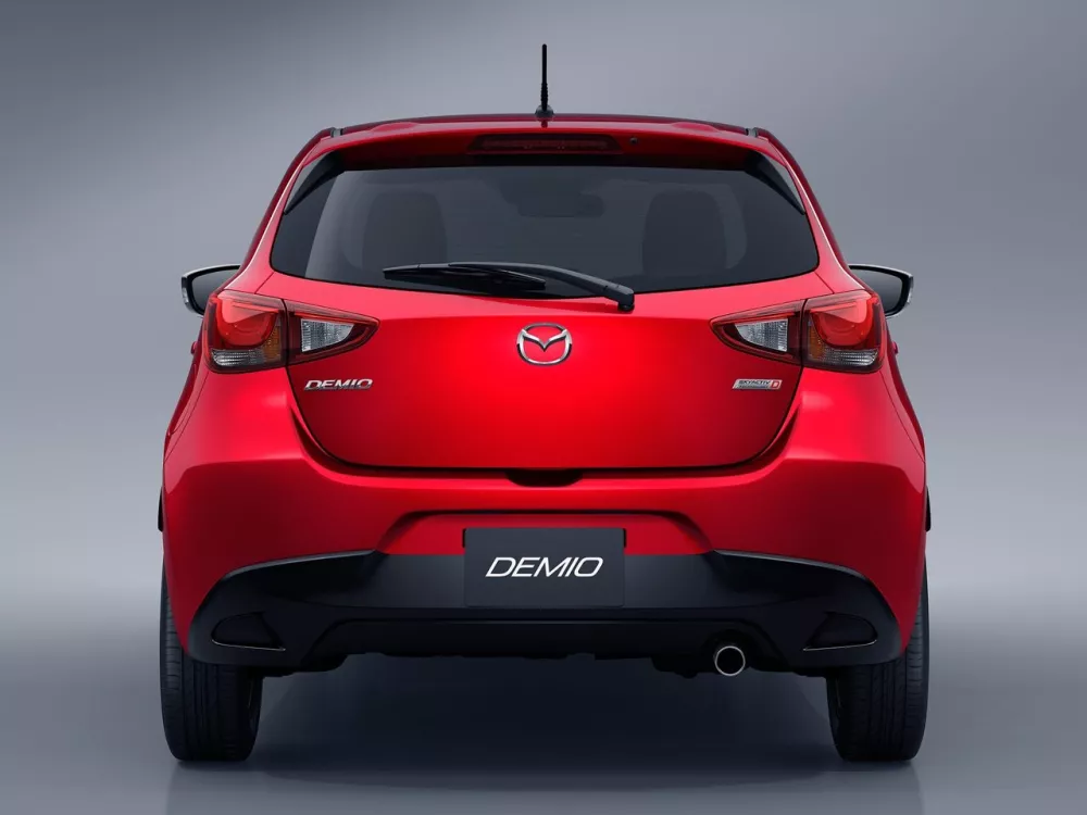 Автомобиль Mazda Demio IV (DJ) Хэтчбек (5 дверей)