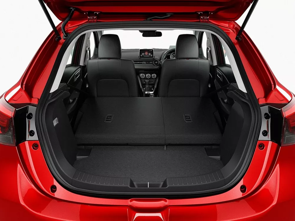 Автомобиль Mazda Demio IV (DJ) Хэтчбек (5 дверей)