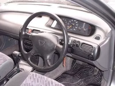 Автомобиль Mazda Efini MS-6 Хэтчбек (5 дверей)