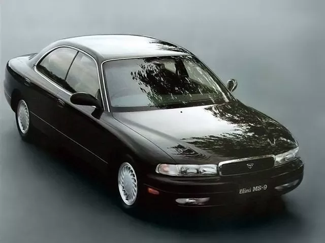 Автомобиль Mazda Efini MS-9 Седан