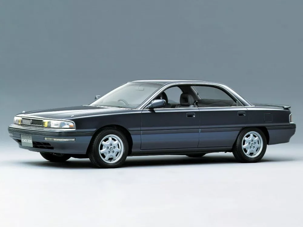 Автомобиль Mazda Eunos 300 Седан