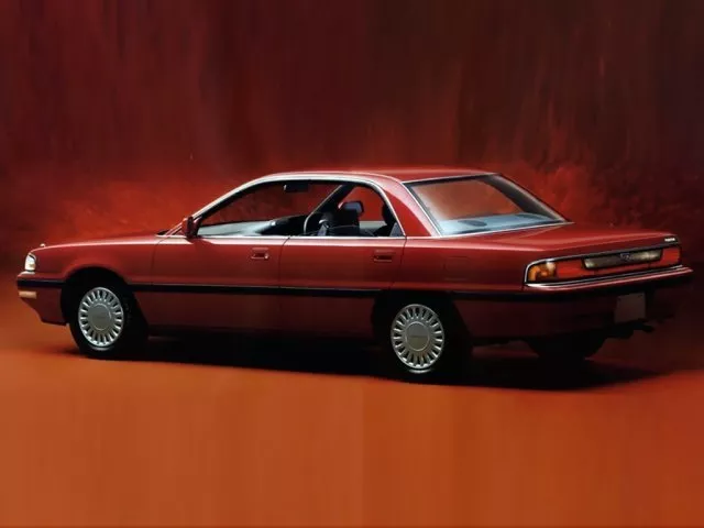 Автомобиль Mazda Eunos 300 Седан