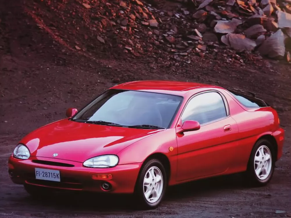 Автомобиль Mazda Eunos Presso Купе