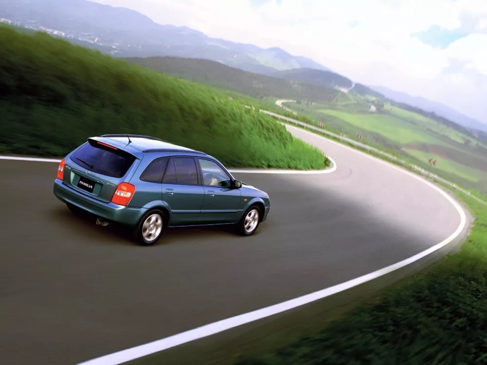 Автомобиль Mazda Familia VIII (BJ) Универсал (5 дверей)