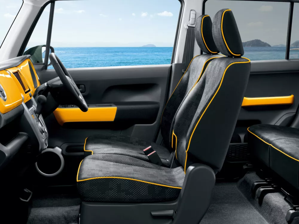 Автомобиль Mazda Flair Crossover I Микровэн