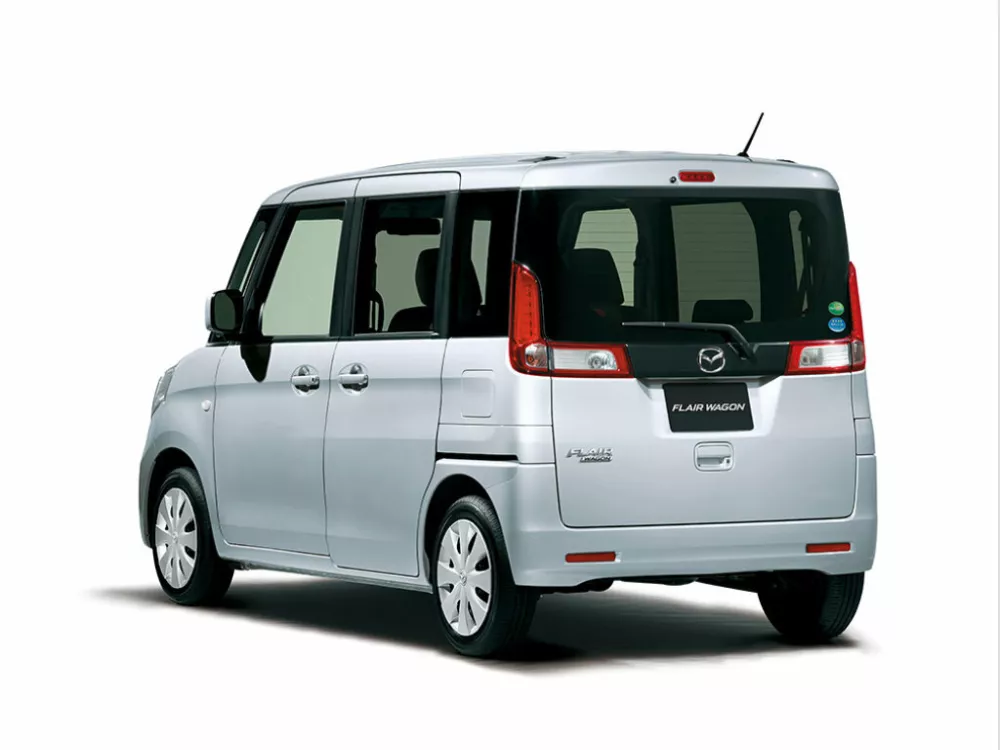 Автомобиль Mazda Flair Wagon II Рестайлинг Микровэн