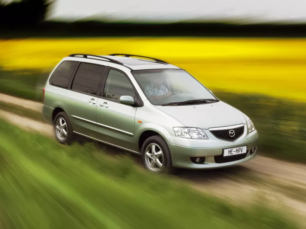 Автомобиль Mazda MPV II (LW) Компактвэн