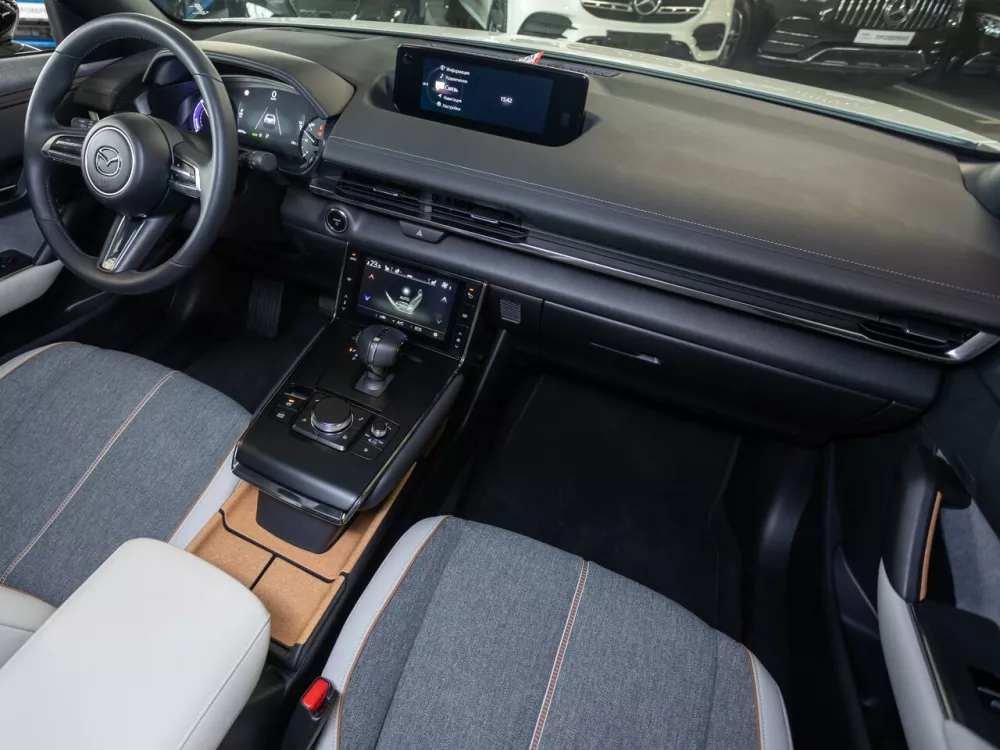 Автомобиль Mazda MX-30 I Внедорожник (5 дверей)