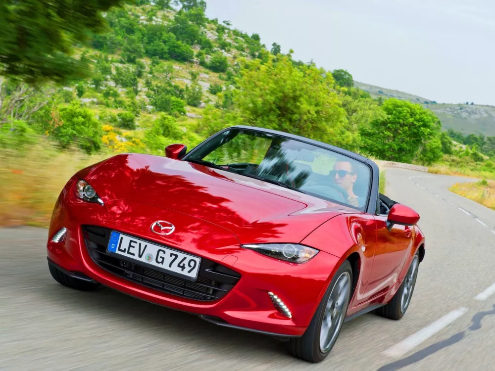 Автомобиль Mazda MX-5 IV (ND) Родстер