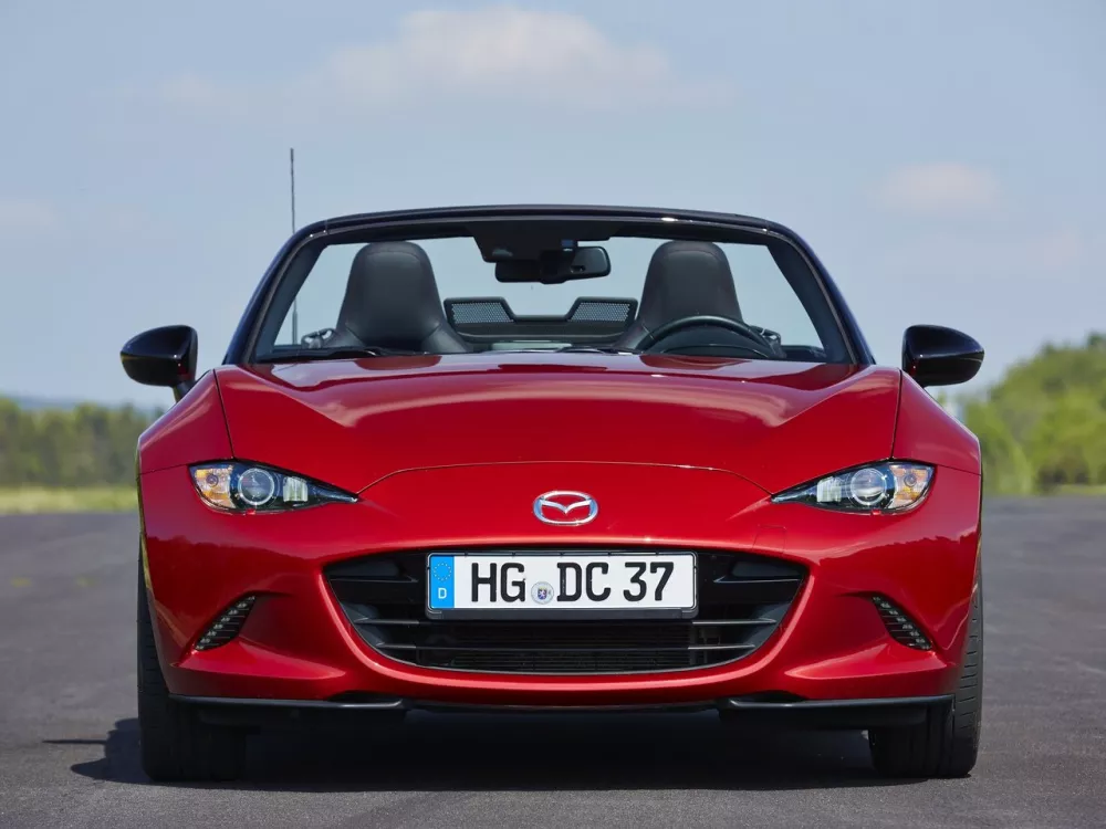 Автомобиль Mazda MX-5 IV (ND) Родстер