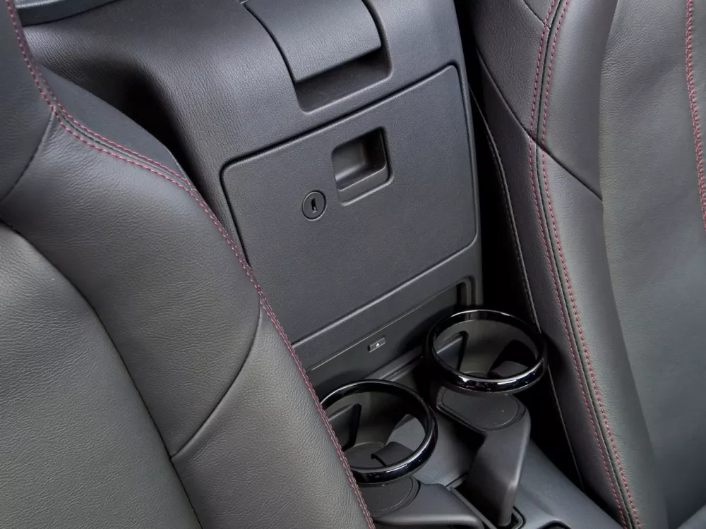 Автомобиль Mazda MX-5 IV (ND) Родстер