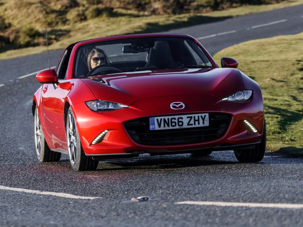 Автомобиль Mazda MX-5 IV (ND) Тарга RF