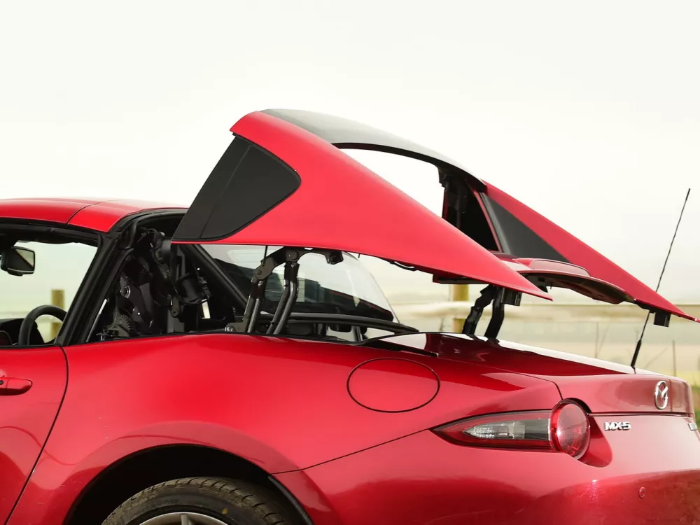 Автомобиль Mazda MX-5 IV (ND) Тарга RF