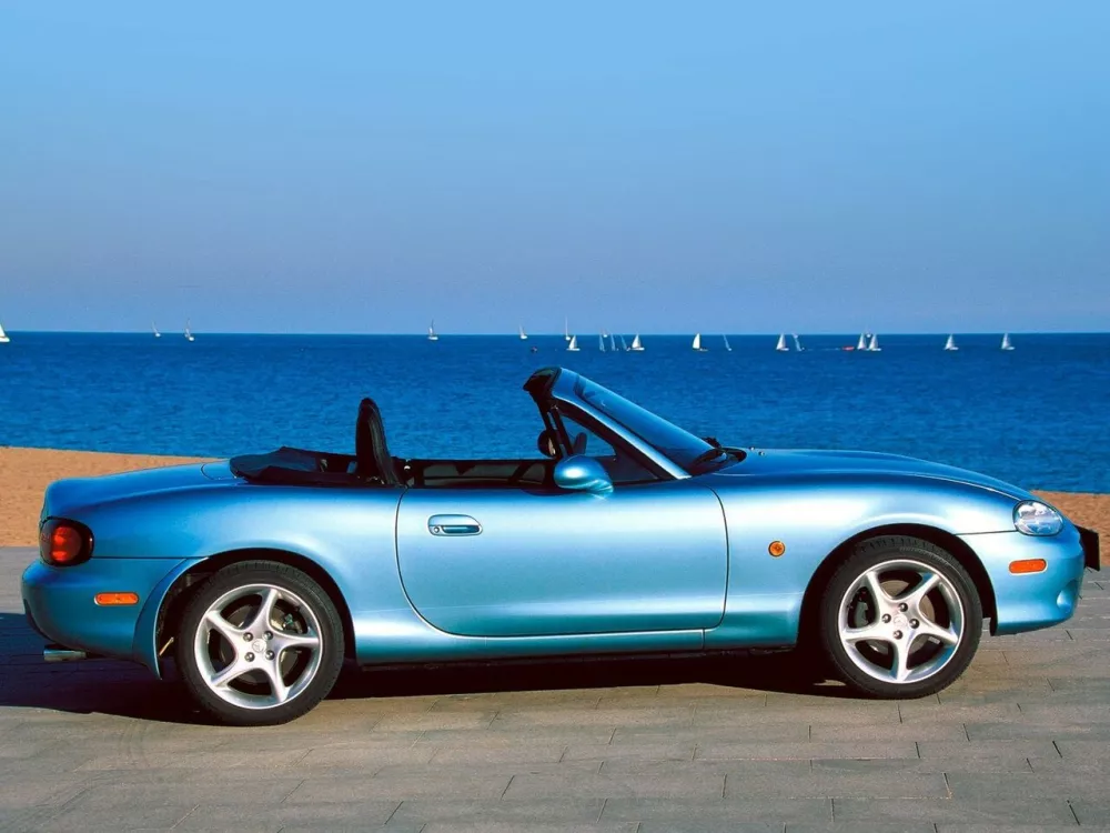 Автомобиль Mazda MX-5 II (NB) Рестайлинг Родстер
