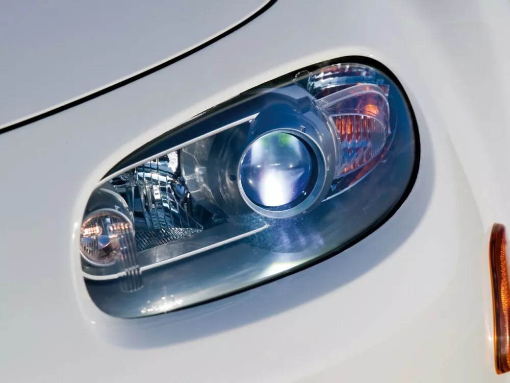 Автомобиль Mazda MX-5 III (NC) Родстер