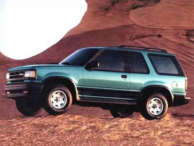 Автомобиль Mazda Navajo Внедорожник (3 двери)