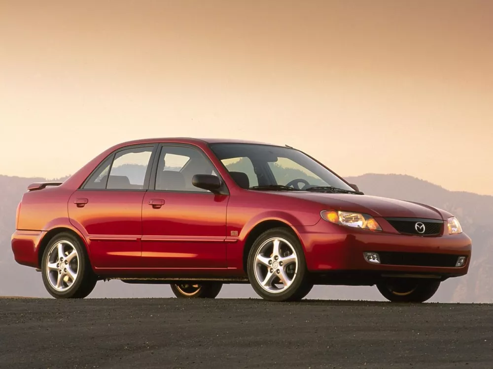 Автомобиль Mazda Protege III (BJ) Седан