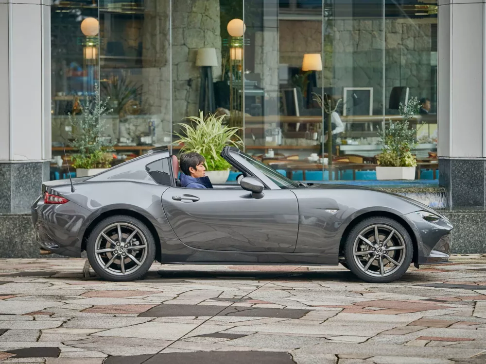 Автомобиль Mazda Roadster IV (ND) Кабриолет RF
