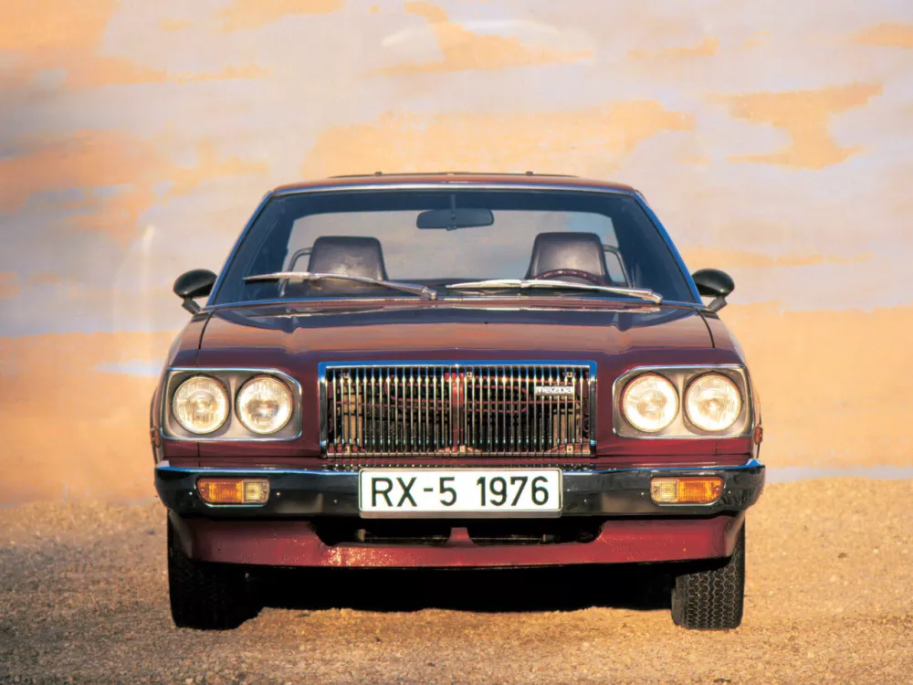 Автомобиль Mazda RX-5 Фастбек