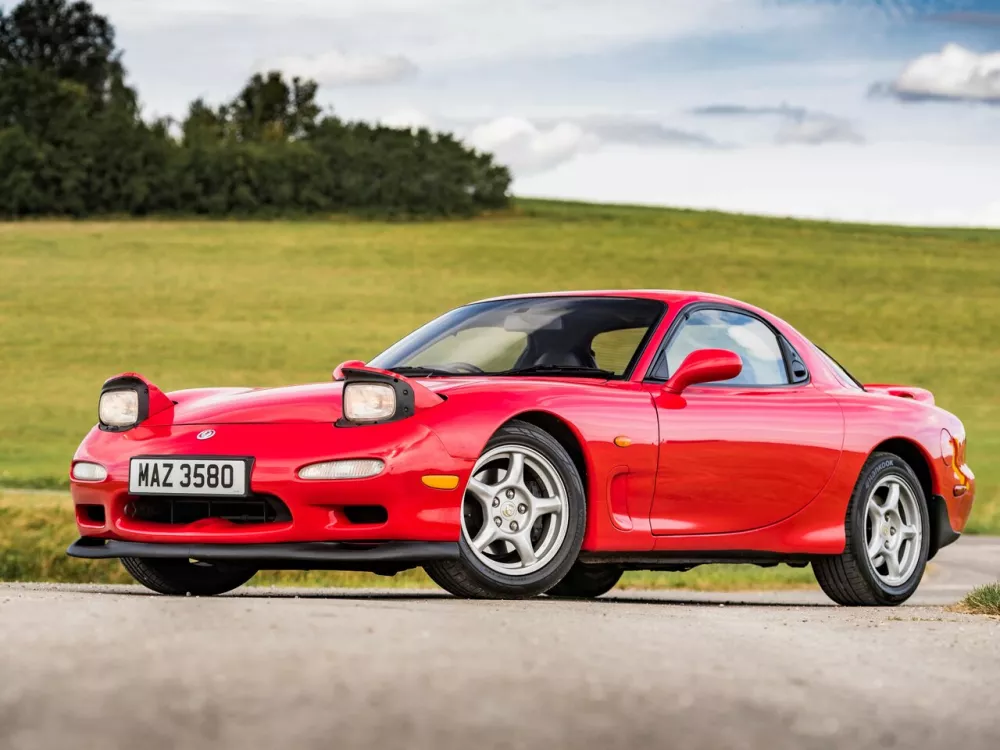Автомобиль Mazda RX-7 III (FD) Купе
