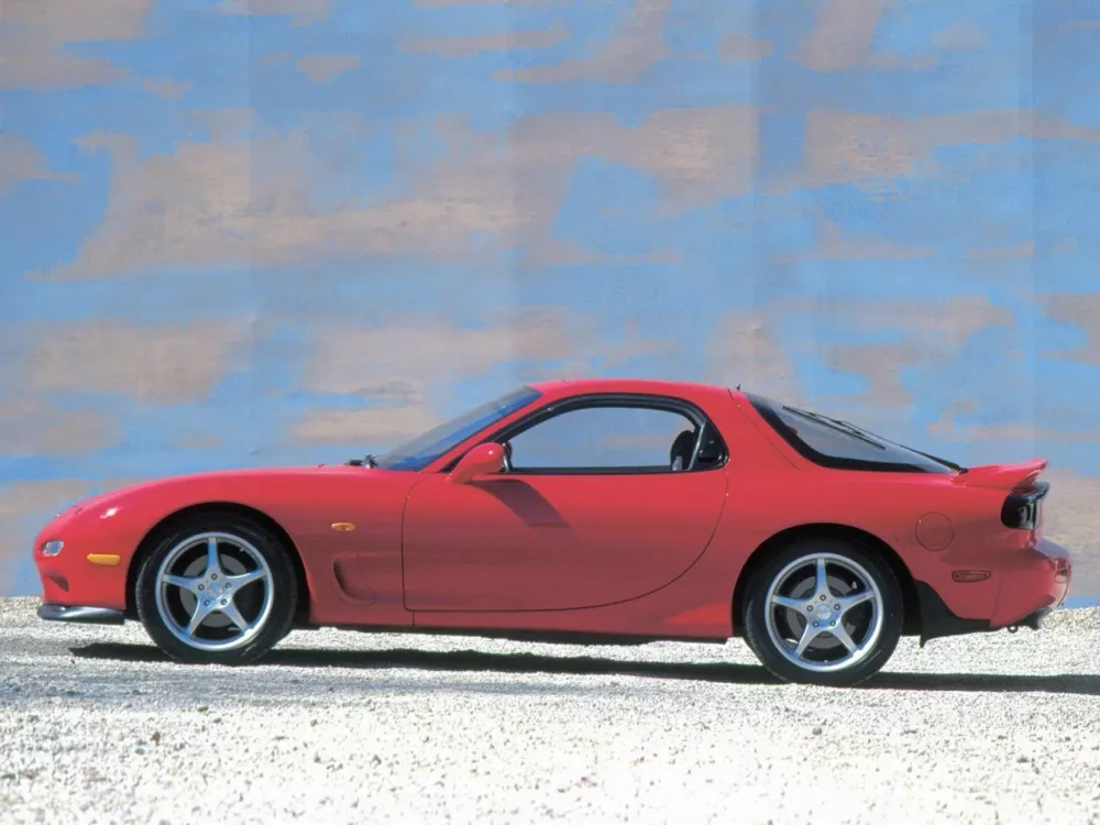 Автомобиль Mazda RX-7 III (FD) Купе