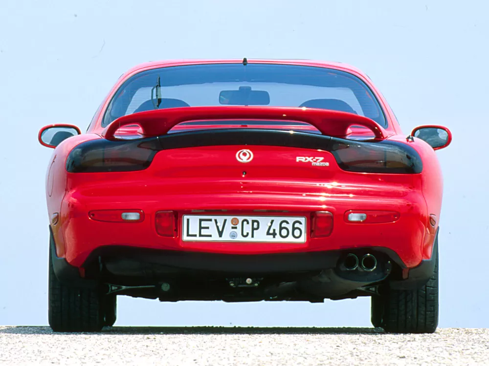 Автомобиль Mazda RX-7 III (FD) Купе