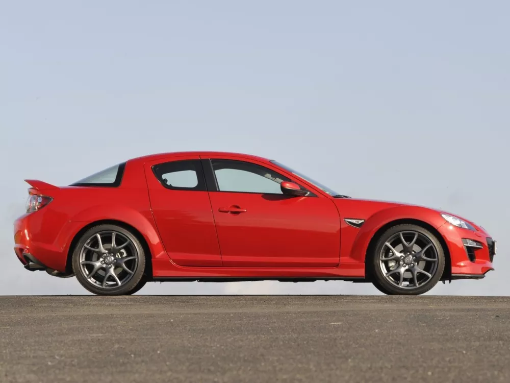 Автомобиль Mazda RX-8 I Рестайлинг Купе